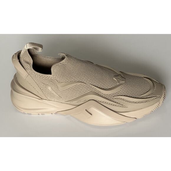 NIB 1050 Fendi Flow Men\'s Fabric Beige Sneakers 10 US (43 Euro) 7E1504 Italy main image 14
